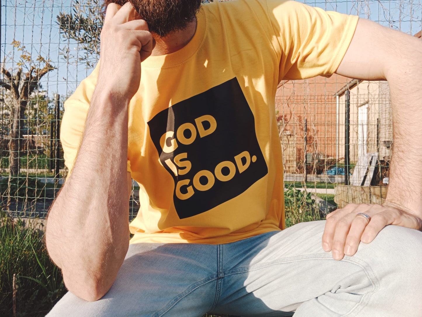 T-shirt manches courtes God is Good