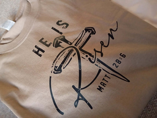 T-shirt He is Risen